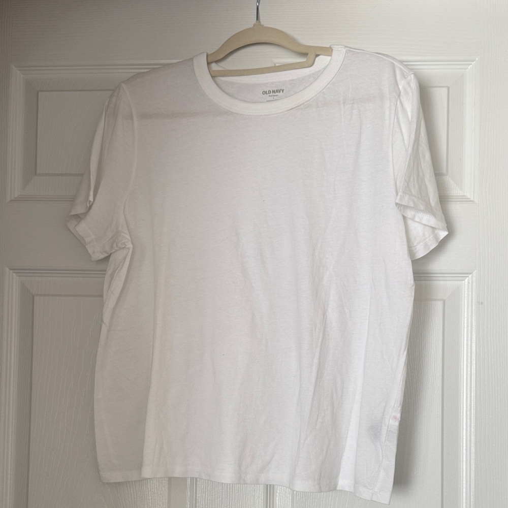 Old Navy Women's Classic White Short Sleeve Tee